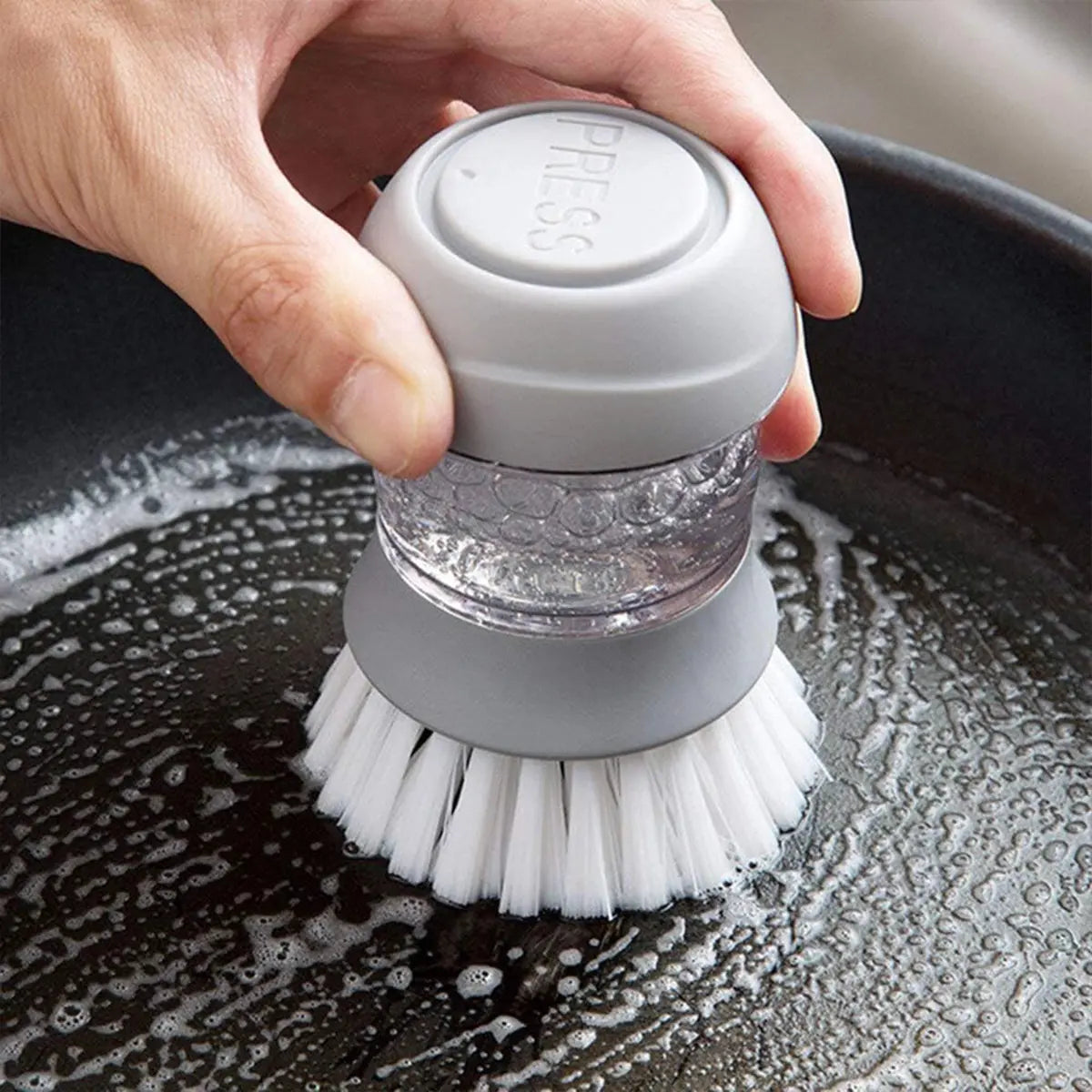 Cepillo Limpiador Con Dispenser de Jabón