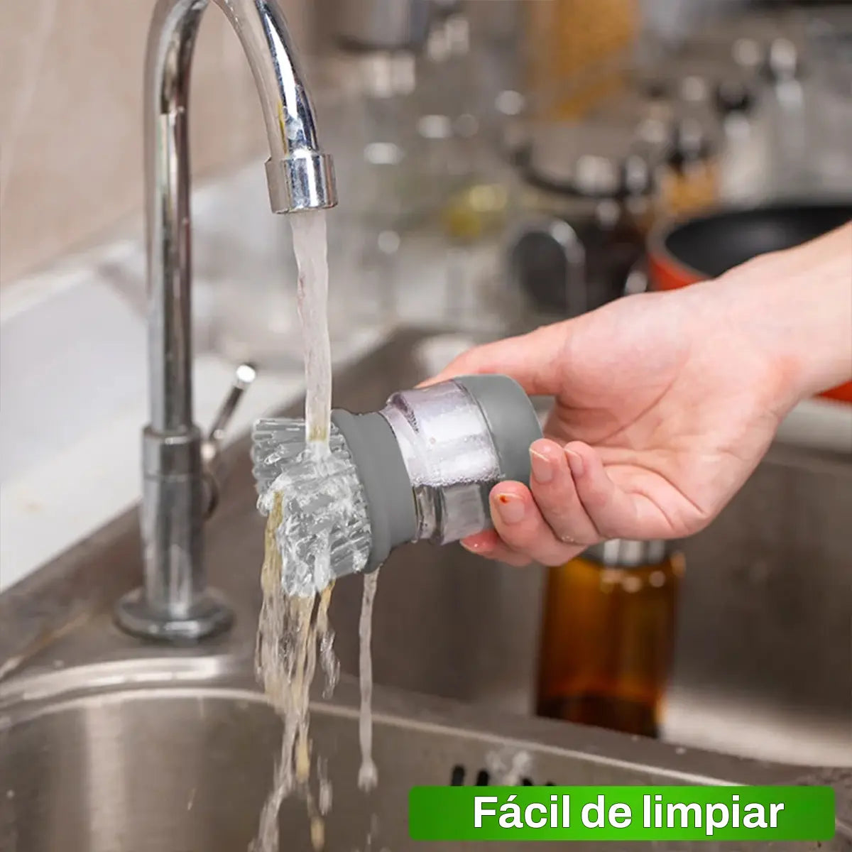 Cepillo Limpiador Con Dispenser de Jabón